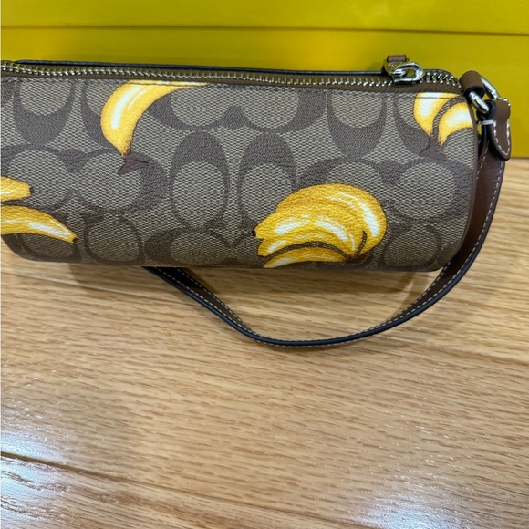 Nolita Barrel Bag In Signature Canvas With Banana Print - Picture 3 of 5